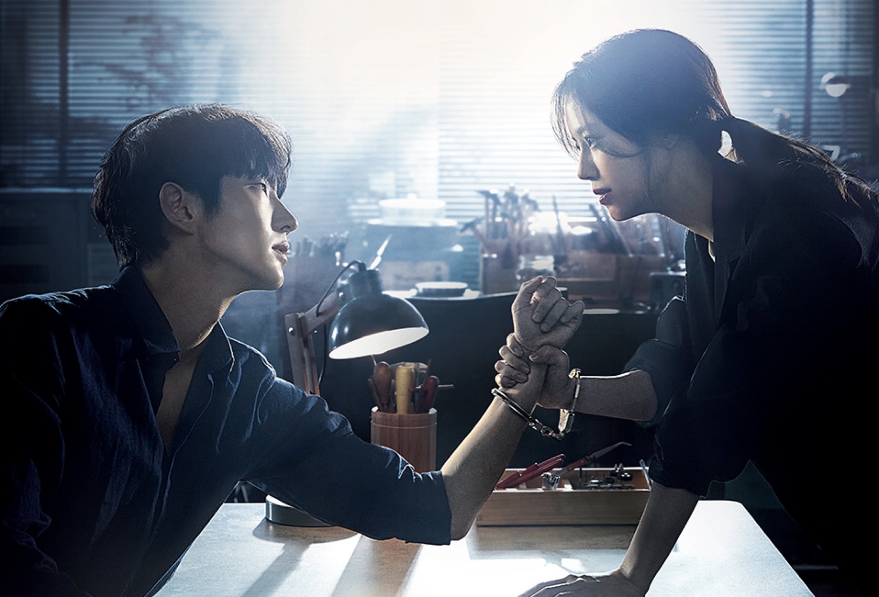 tvN’s Evil Flower reveal another teaser image of Lee Joon Gi and Moon Chae Won