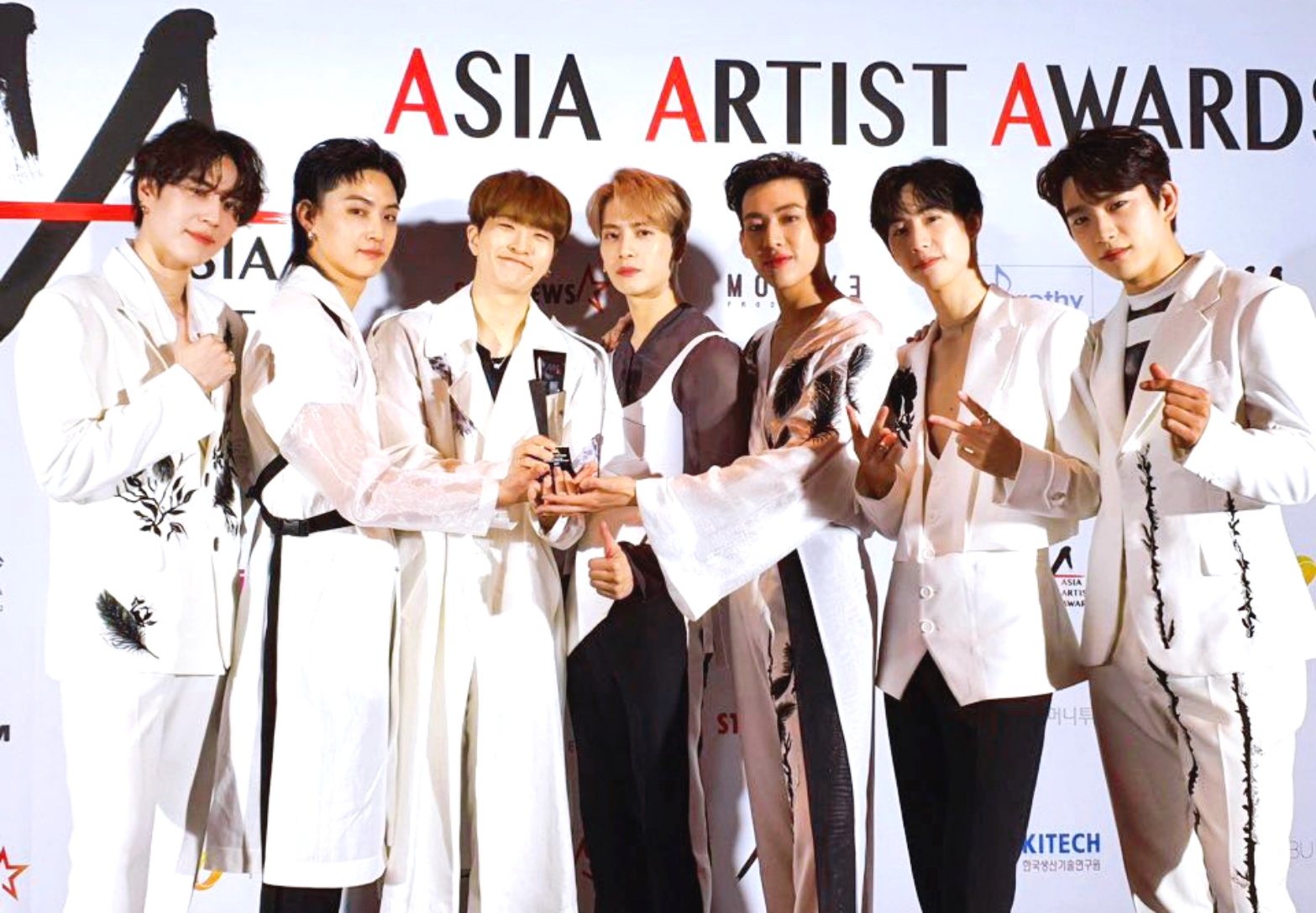 GOT7 brings home their 2nd Daesang at AAA 2020